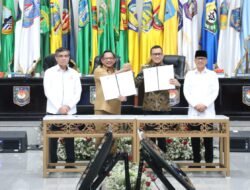 Mendagri Teken Nota Kesepahaman dan Surat Edaran Bersama untuk Lindungi Pekerja Migran