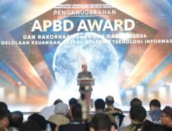 Kemendagri Beri Apresiasi kepada Daerah dengan Realisasi APBD dan Rasio Belanja terhadap Pendapatan Tertinggi