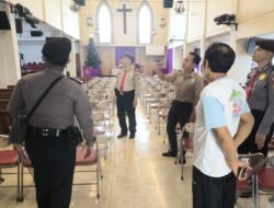 Sat Samapta Polresta Sidoarjo Patroli Gereja Jelang Natal
