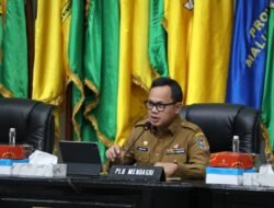 Jelang Nataru, Wamendagri Bima Arya Imbau Pemda Waspadai Kenaikan Harga Komoditas