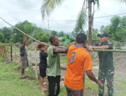 Satgas Pamtas RI-RDTL Bersinergi dengan Warga dalam Kerja Bakti di Desa Taloi