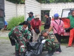 Yonif 751/VJS Terlibat Grebek Sampah di Kampung Yahim, Dalam Rangka Menjaga Kebersihan Danau Sentani