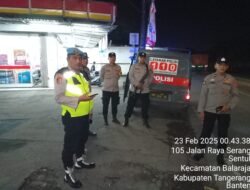 Personil Polsek Balaraja Melaksanakan Rutinitas KRYD Patroli Preventif Malam Hari Guna Antisipasi Guantibmas di Wilayah Hukum Polsek Balaraja Polresta Tangerang