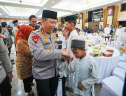 Berbagi Takjil dan Buka Puasa Bersama, Kapolri Perkuat Sinergi dengan Media dan Masyarakat
