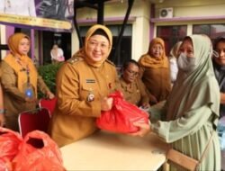 Wakil Bupati Tangerang Intan Nurul Hikmah Hadiri Bazar Sembako Murah di Kecamatan Cisoka