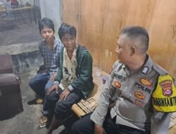 Bripka Rahmat Heriyana Bhabinkamtibmas Polsek Kronjo Polresta Tangerang Sampaikan Himbauan Kamtibmas di Desa Blukbuk