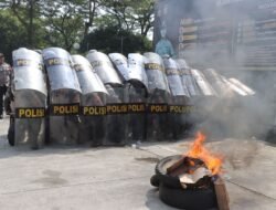 Polresta Tangerang Laksanakan Apel Simulasi Pengamanan Mayday, Hadapi Unjuk Rasa Hari Buruh Internasional