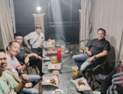 Reuni Burhan Center Rajut Keluarga dalam Kenangan Terindah