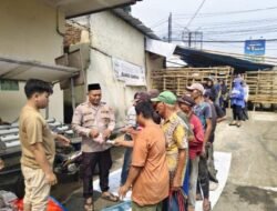 Peduli Terhadap Sesama, Polsek Cisoka Distribusikan Daging Qurban Kepada Masyarakat