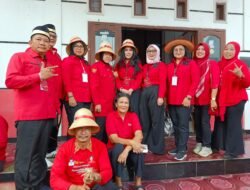 Peci Bambu Khas Jambe Jadi Sorotan di Acara Sarasehan Kebangsaan DPD PDI Perjuangan Provinsi Banten