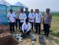 Danramil Kresek Hadiri Peletakan Batu Pertama SMP Riyadlul Jannah