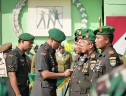 Dandim 0510/Trs Pimpin Sertijab Danramil Pasar Kemis Dan Kronjo