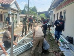 Polsek Tigaraksa Laksanakan Kegiatan Kerja Bakti di Ponpes Darut Tafsir, Desa Taban Kecamatan Jambe