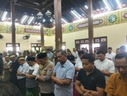 Turut Berbela Sungkawa, Polresta Tangerang Gelar Shalat Gaib untuk Driver Ojol Affan Kurniawan