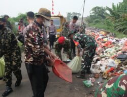 Karya Bakti Skala Besar HUT TNI ke-80 di Balaraja Fokus Bersihkan Sampah