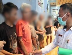 Pencegahan TBC Bagi Warga Binaan, Rutan Tangerang Bagikan Obat Kepada Warga Binaan