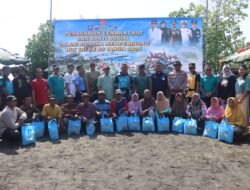 MEMPERINGATI HUT TNI KE 80 , LANAL TEGAL GELAR PENANAMAN CEMARA LAUT DAN BAKTI SOSIAL