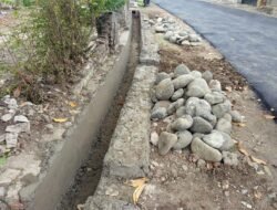 Dana Desa Rp 60 Juta Habis untuk Apa? Pembangunan Drainase Desa Saradan Pemalang Dipertanyakan