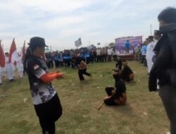 Obor Kirab PORKAB VI, Camat Mekar Baru, Iman Bahlawi, sambut Secara Simbolis dan Estafet Selanjutnya