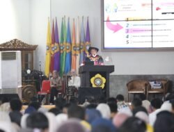 Sampaikan Orasi Ilmiah di UNSRI, Mendagri Tito Beberkan Peran Pendidikan Tinggi Songsong Indonesia Emas 2045