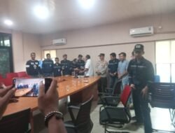 Puluhan Karyawan PT. SLI Sambangi Kantor Kecamatan Balaraja Tuntut Kebijakan dan Pencabutan Pemberhentian Sementara