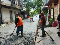 Sambut Baik Pembangunan Betonisasi Jalan, Warga Taman Kirana Ucapkan Terimakasih Kepada Dewan Syahroni (PKS)