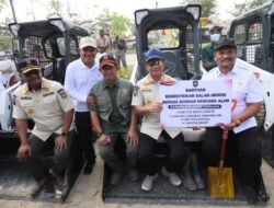 Kasatgas Tito Karnavian Salurkan Bantuan Terpadu untuk Percepat Pemulihan Aceh Tamiang