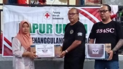 Kembali Lagi Turun Lokasi Bencana: Ormas 234SC DPC Pemalang Berikan Bantuan Logistik Kepada Korban Banjir Bandang Desa Penakir