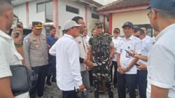 Kodim 0510/Tigaraksa Berikan Sembako Dalam Pengecekan Wilayah Banjir