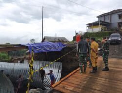 Dandim Pemalang Turun Langsung Pantau Pembangunan Jembatan Pascabanjir Bandang di Pulosari