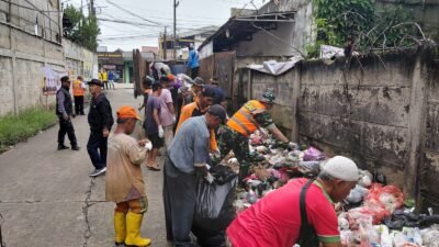 Satgas Sampah, Koramil 02/Curug Sasar Jalan Desa Curug Wetan