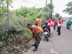 Korve, Satgas Sampah Koramil 12/Rajeg Bersihkan Jalan Tanjakan