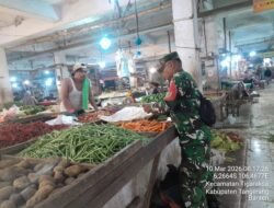 Koramil 06/Trs Pantau Sembako di Pasar Gudang, Minyak dan Cabai Tinggi