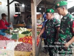 Antisipasi Lonjakan Harga Sembako, Babinsa Lakukan Pengecekan di Pasar