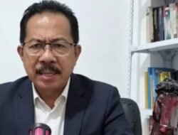 MENYAMBUT LEBARAN HAJI DENGAN PRIHATIN