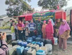 Kodim 0711/Pemalang Salurkan Bantuan Air Bersih untuk Warga Desa Gombong yang Terdampak Kekeringan