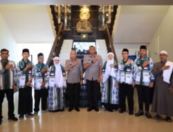 Kapolda Banten Lepas 7 Personel Polda Banten ke Tanah Suci untuk Tunaikan Ibadah Umrah