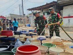 Kodim Pemalang Salurkan Bantuan Air Bersih untuk Warga Terdampak Kekeringan di Desa Pulosari