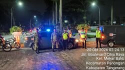 Koramil 14/Panongan Bersama Polsek Panongan Gelar Patroli Antisipasi Begal dan Komsos dengan Warga
