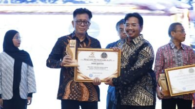 Konsisten Berikan Pelayanan Prima, Bank Banten Raih Penghargaan The Best Service Excellence